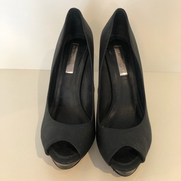 BCBG black pumps - Picture 2 of 3